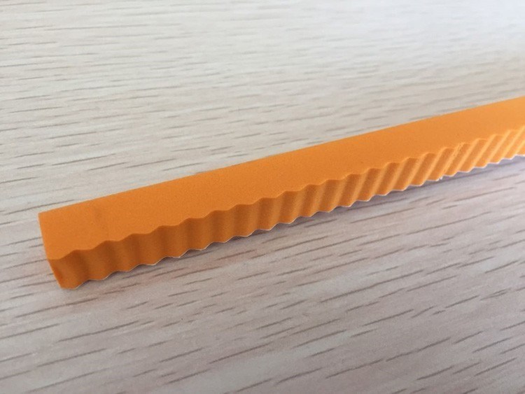 Elasticità Alta elasticità Spugna verde di gomma adesivo di taglio a stampo Ejezione per la produzione di stampo