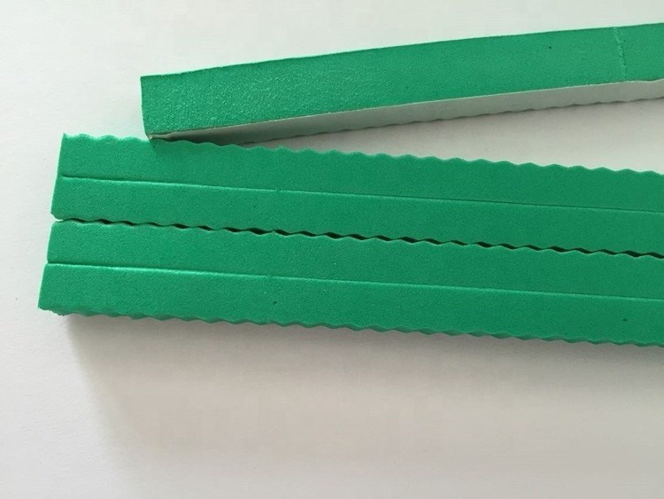 60 Ejezione a stampo di lamiera di gomma per la produzione di stampi per taglio e dimensioni 8x8x300x380mm