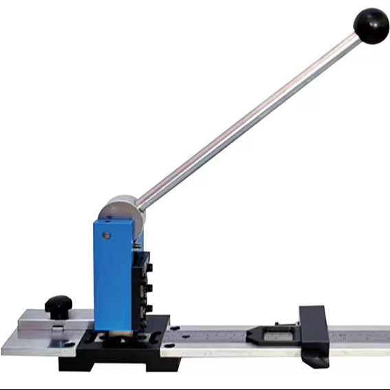 BJYH-211 Tritura a stampo con lama a crepe e macchina di taglio a matrice a crepe per imballaggi