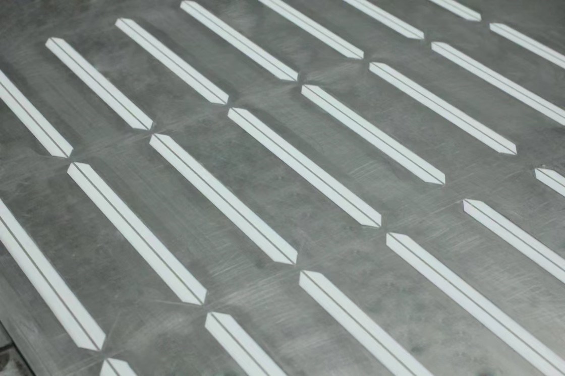 Grafica di Pechino 2021 Matrice di creatura di canali per taglio e perforazione a base di resina